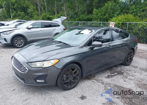 2019 Ford Fusion Se z USA, uszkodzony, nr VIN 3FA6P0HD2KR127791